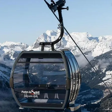 Cosy, Ski-in & Out, Parking, Vue, Central, Wifi *