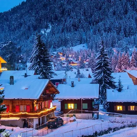 Cosy, Ski-in & Out, Parking, Vue, Central, Wifi * Morgins