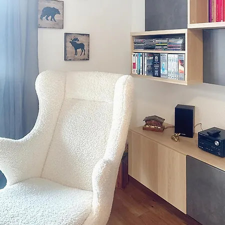 Cosy, Ski-in & Out, Parking, Vue, Central, Wifi * Morgins